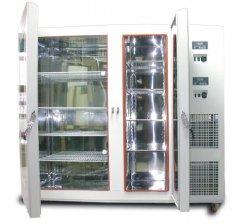 Температурные камеры LCF–D